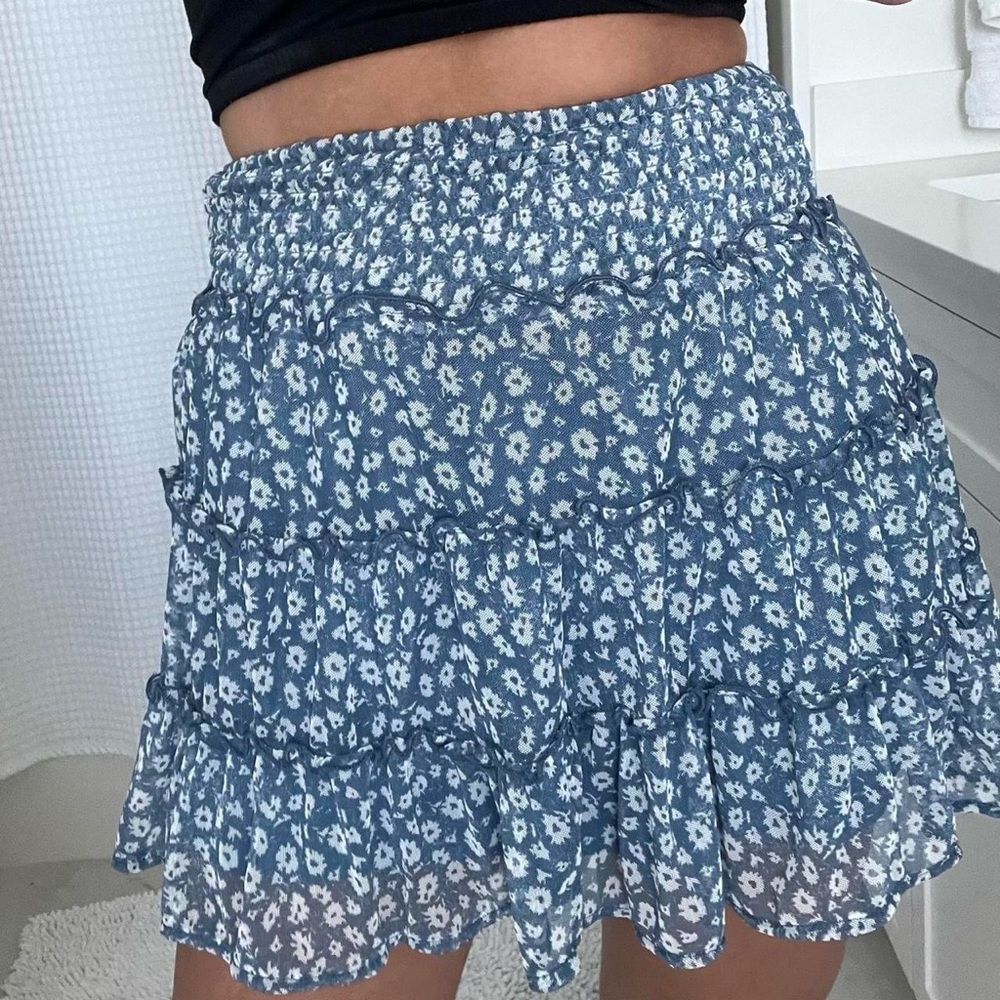 flowy mini skirt